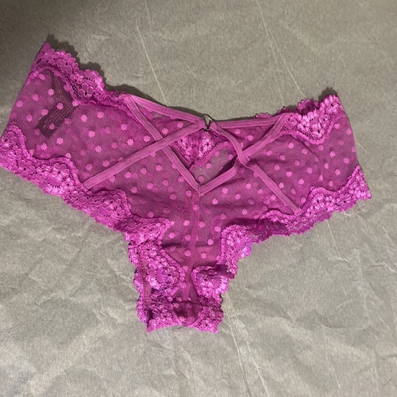 Victoria’s Secret Pink Polka Dot Cheeky Panty - Picture 3 of 6